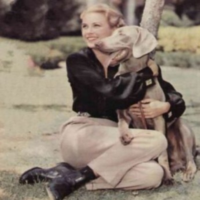 Grace Kelly with her Weimaraner